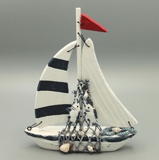 Deko Segelboot aus Holz mit